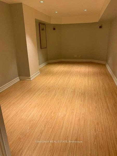 9 Kinney Gate, Vaughan, ON, L6A 2S3 - 4