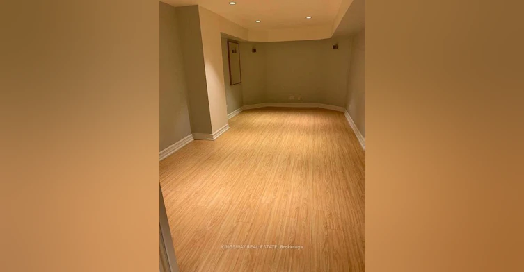 9 Kinney Gate, Vaughan, ON, L6A 2S3 - 4
