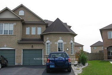 9 Kinney Gate, Vaughan, ON, L6A 2S3