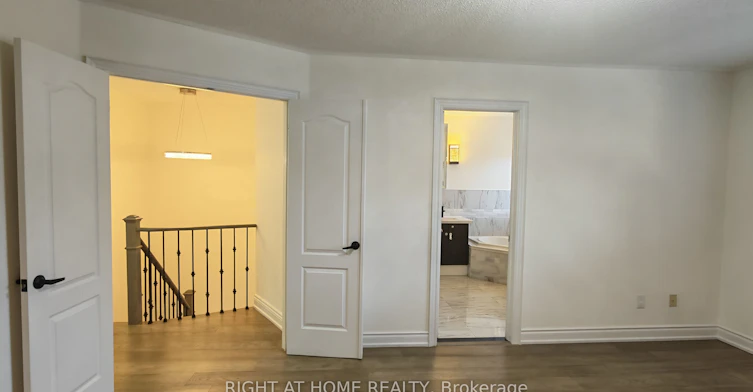 21 Russell Hill Road, Markham, ON, L6C 2L8 - 8