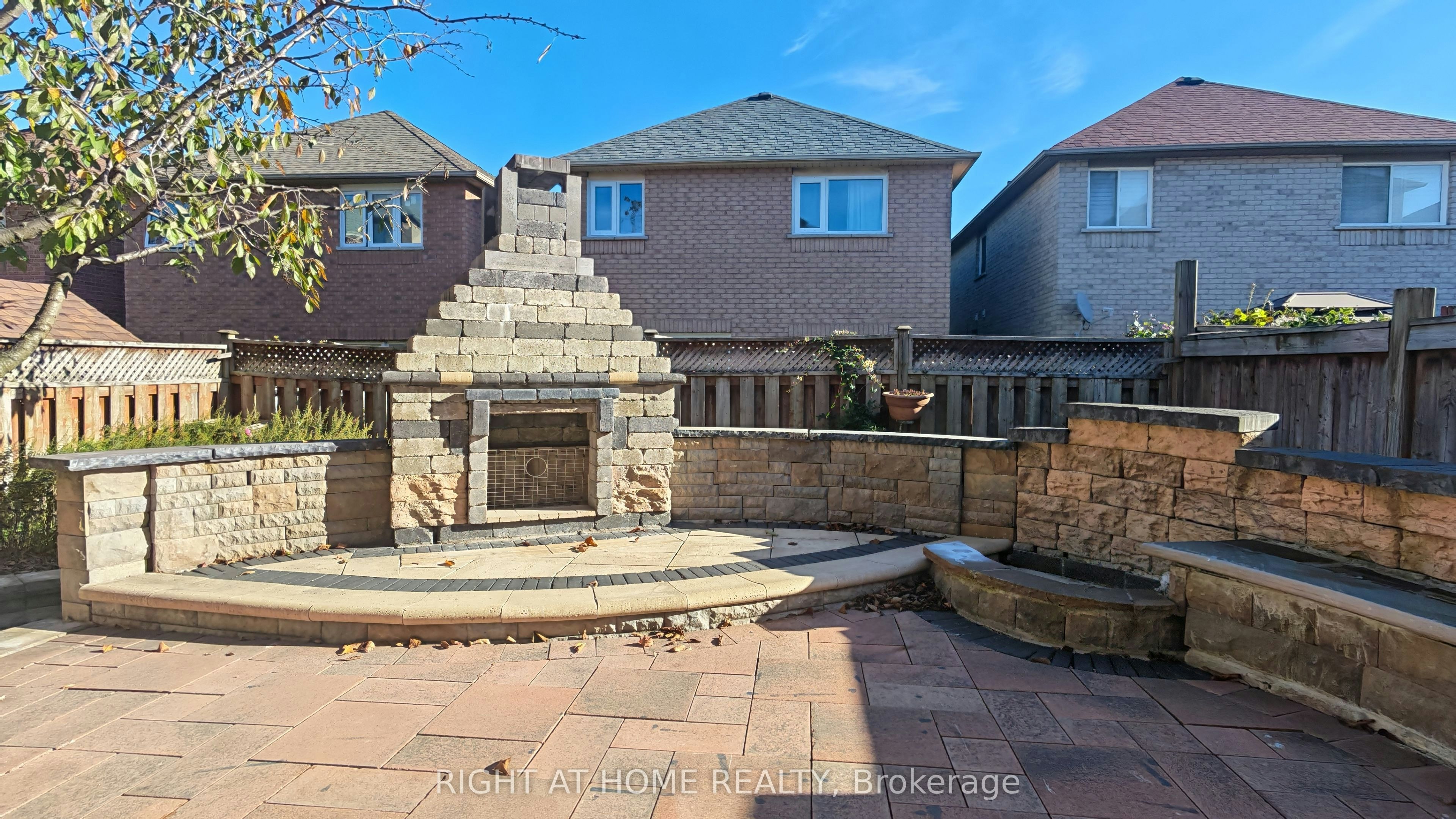 21 Russell Hill Road, Markham, ON, L6C 2L8 - 20