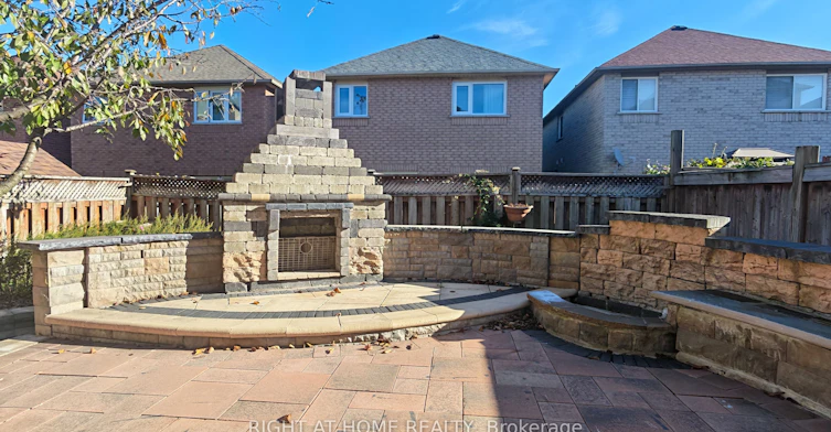 21 Russell Hill Road, Markham, ON, L6C 2L8 - 20