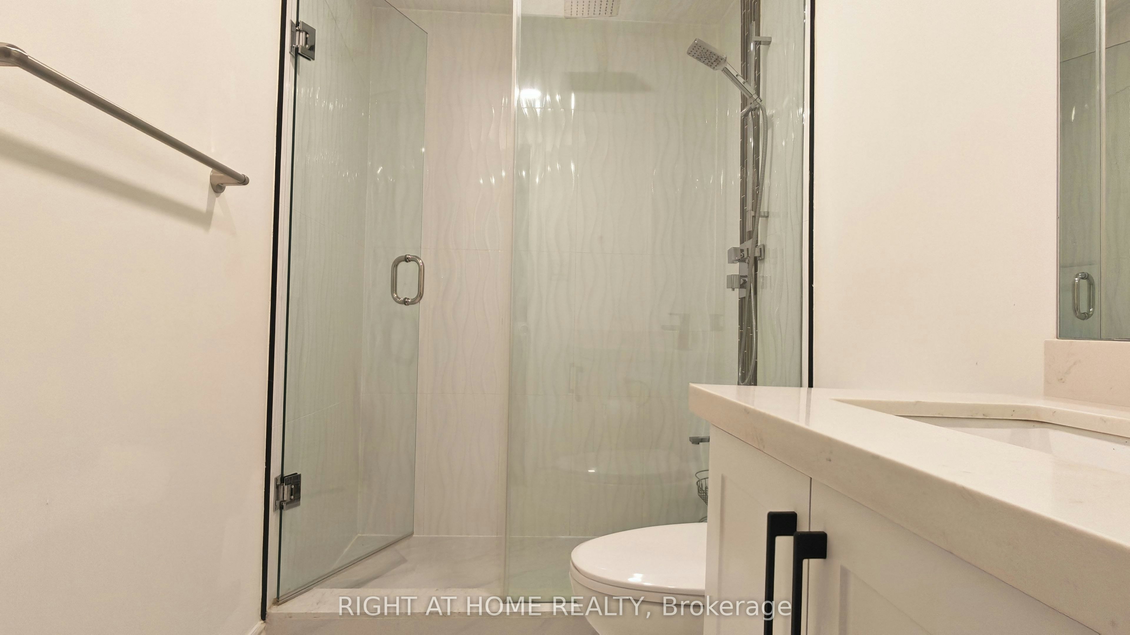21 Russell Hill Road, Markham, ON, L6C 2L8 - 18