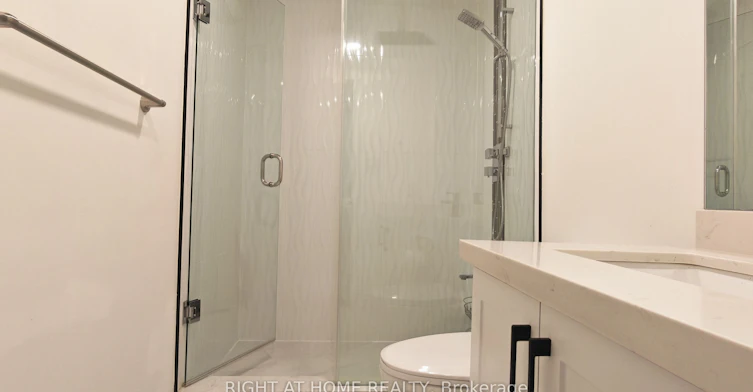 21 Russell Hill Road, Markham, ON, L6C 2L8 - 18