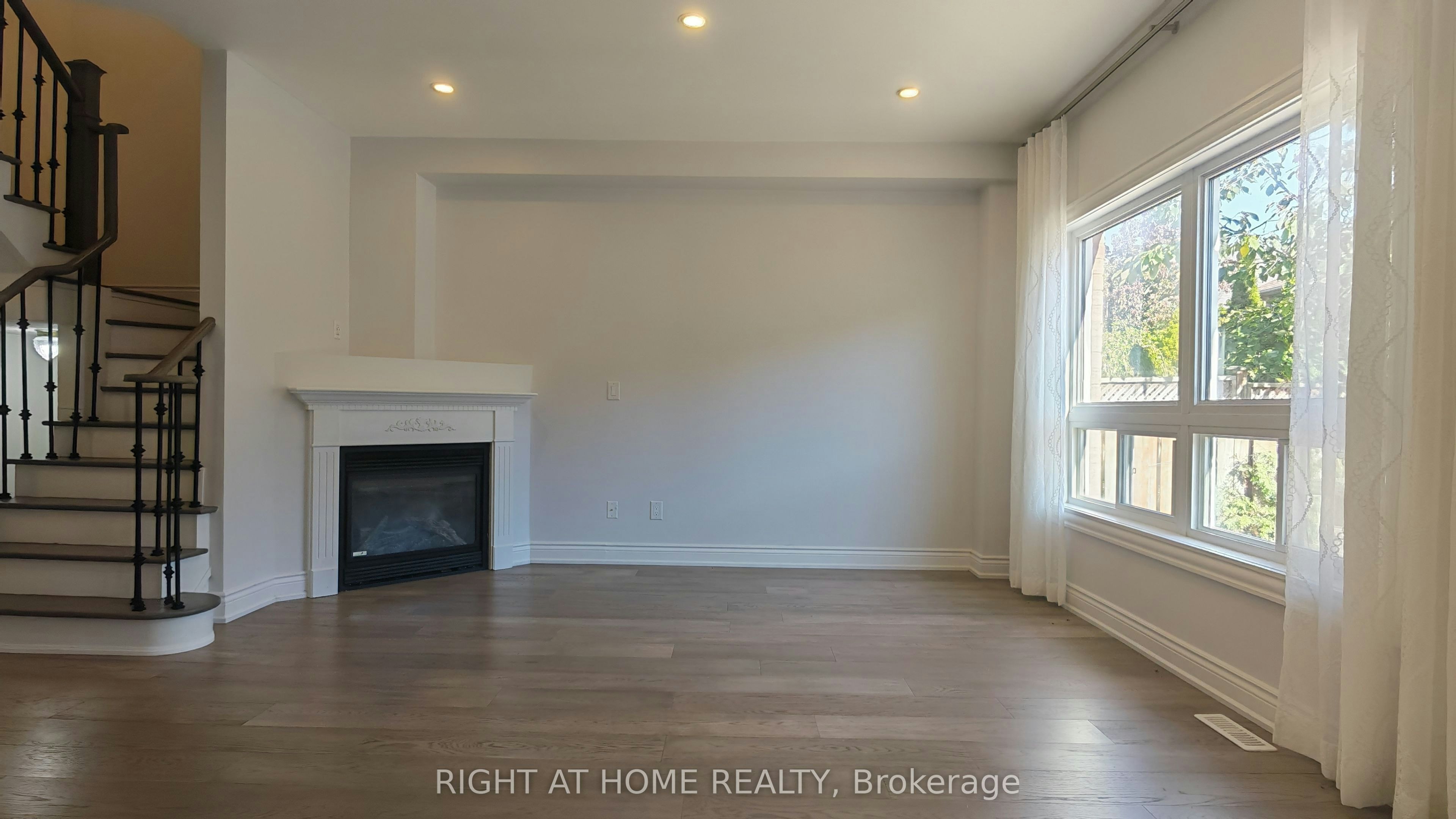 21 Russell Hill Road, Markham, ON, L6C 2L8 - 7