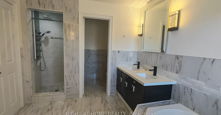 21 Russell Hill Road, Markham, ON, L6C 2L8 - 10