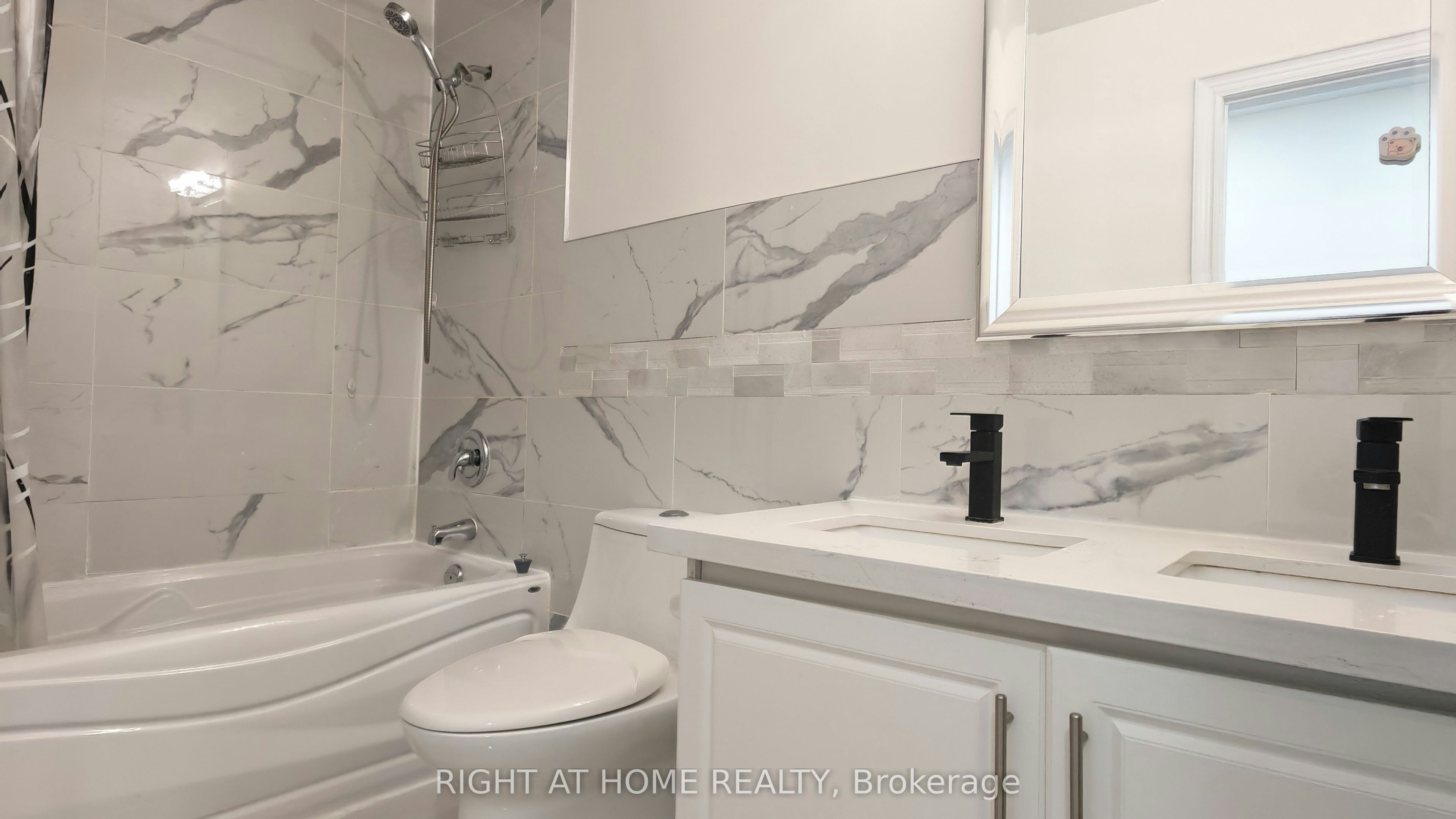 21 Russell Hill Road, Markham, ON, L6C 2L8 - 13