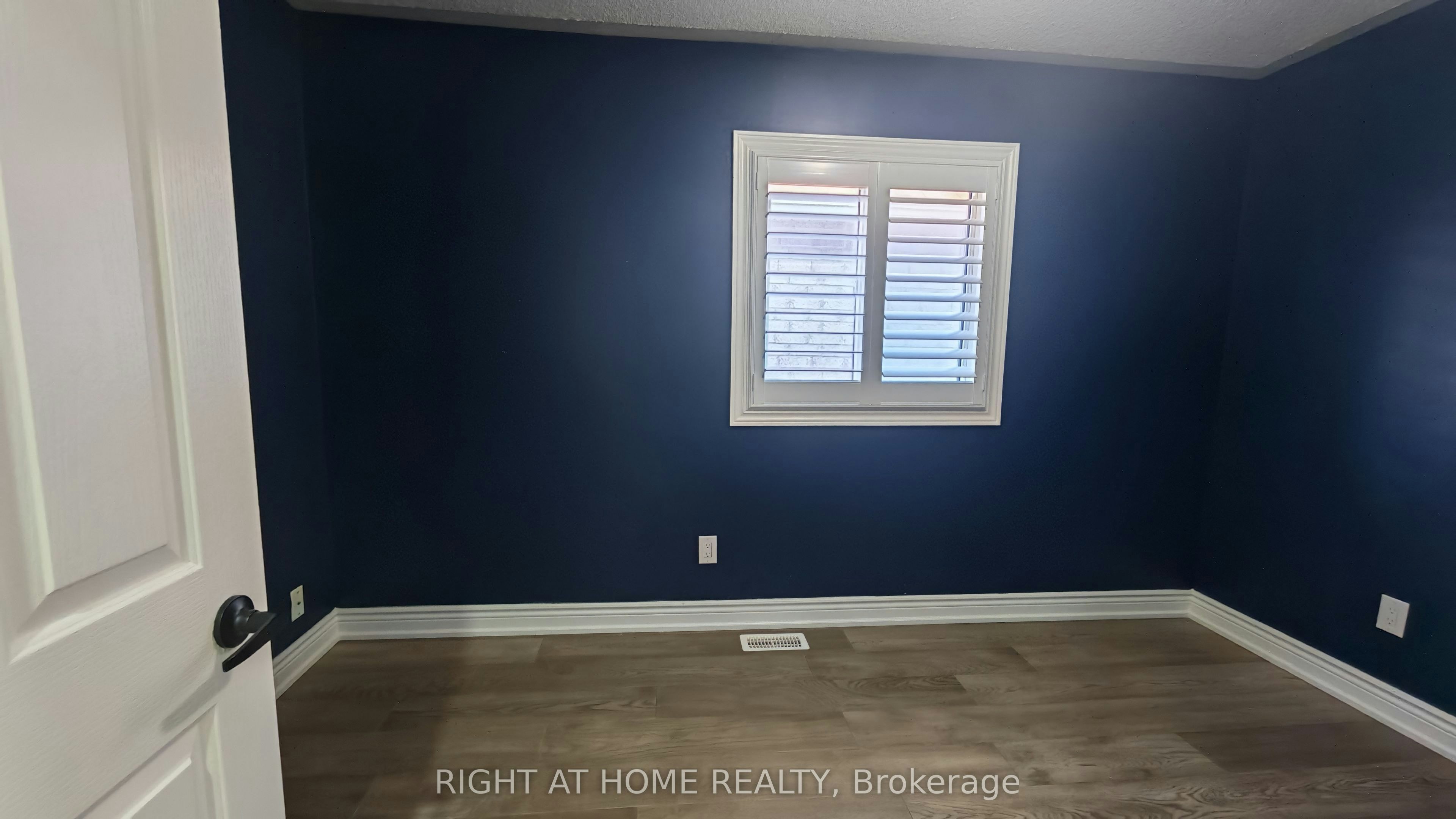 21 Russell Hill Road, Markham, ON, L6C 2L8 - 11