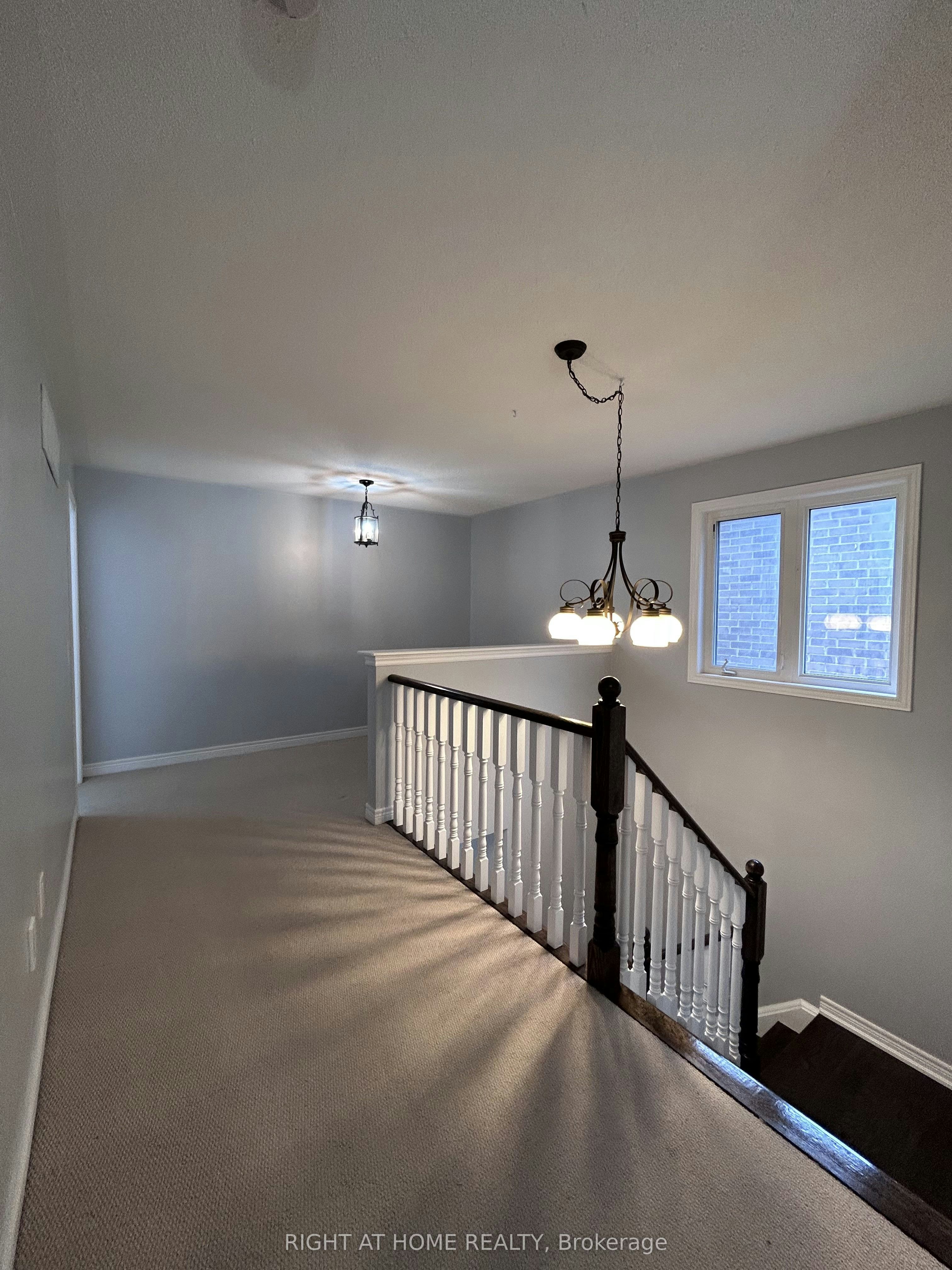 438 Kwapis Boulevard, Newmarket, ON, L3X 3K4 - 21