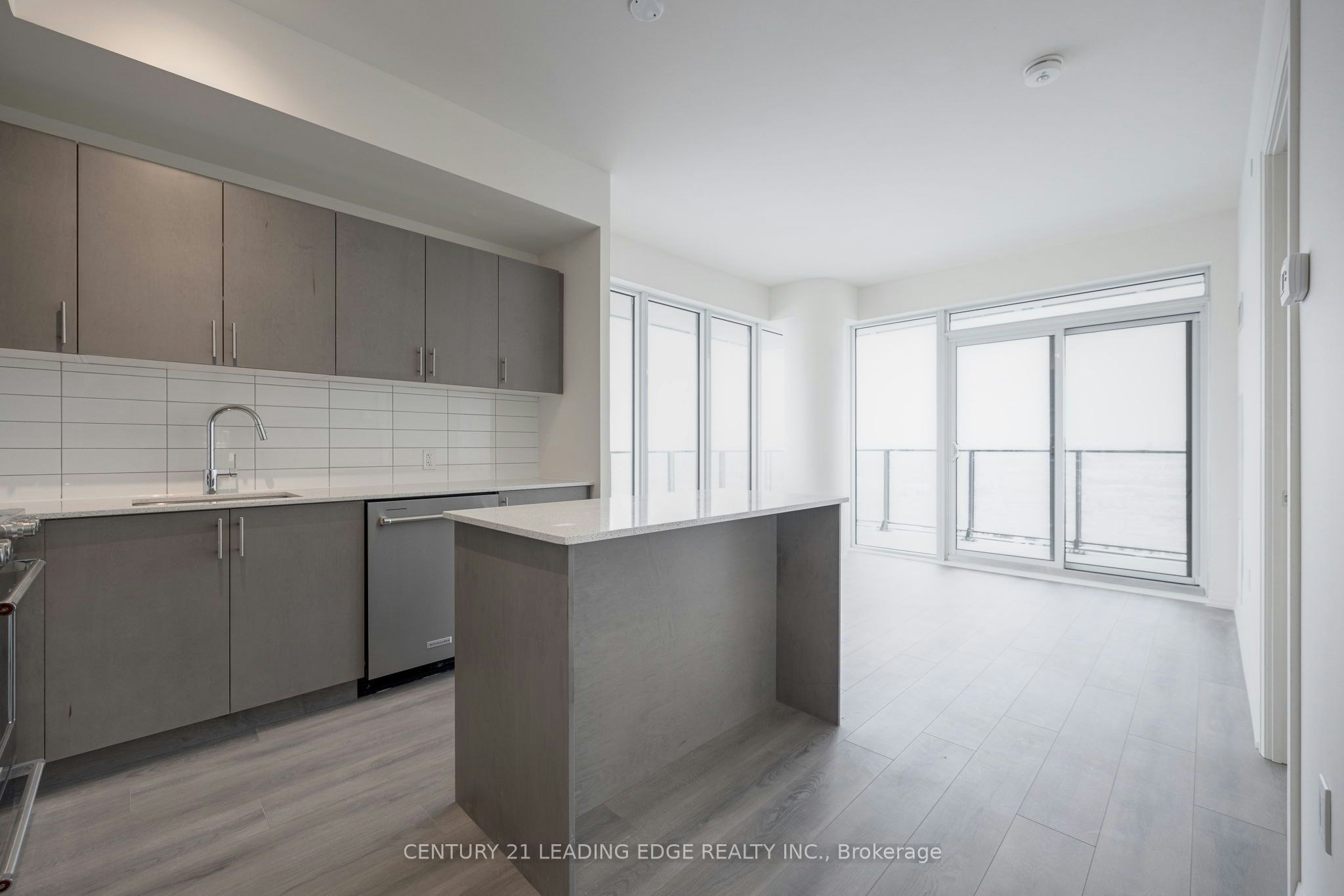 1521-9000 Jane Street, Vaughan, ON, L4K 0M6