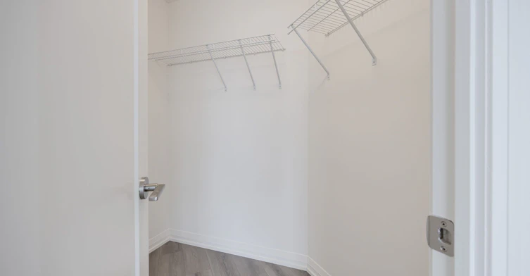 1521-9000 Jane Street, Vaughan, ON, L4K 0M6 - 14