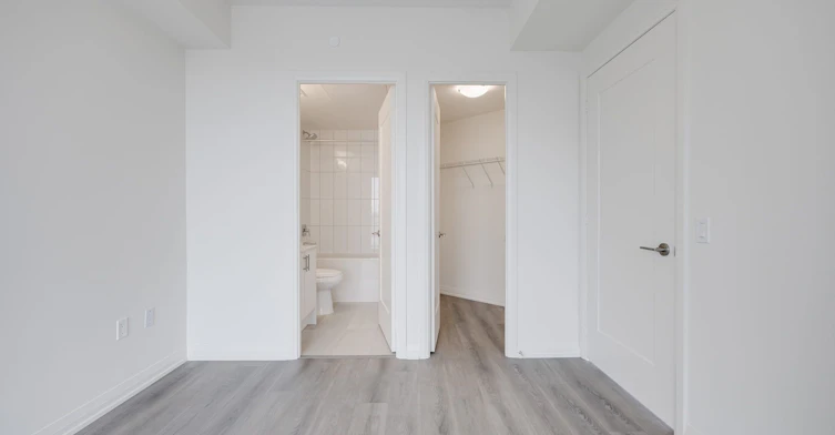 1521-9000 Jane Street, Vaughan, ON, L4K 0M6 - 12
