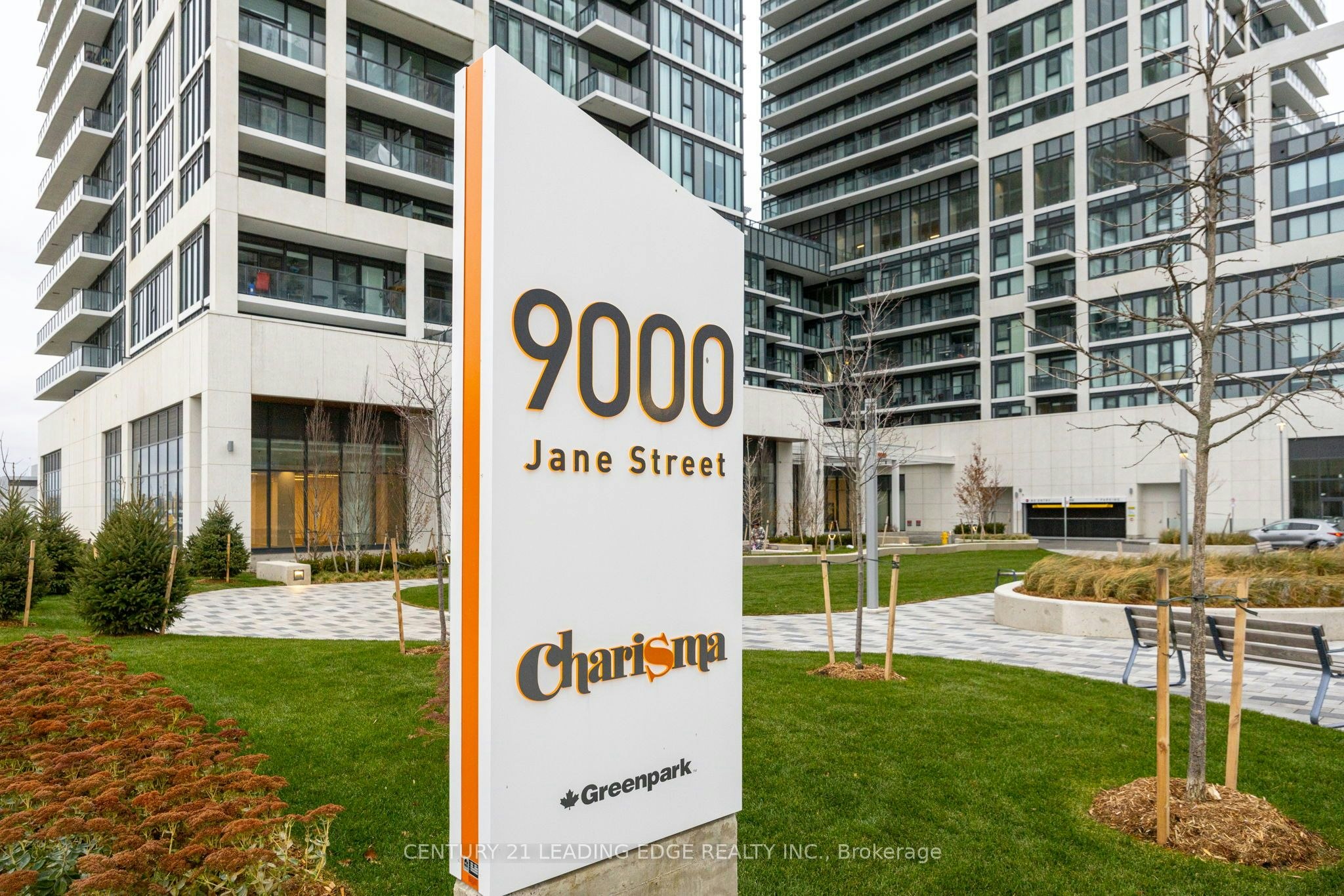1521-9000 Jane Street, Vaughan, ON, L4K 0M6 - 32