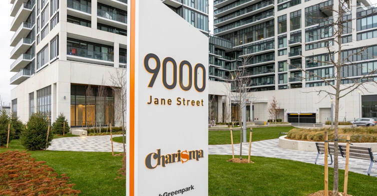 1521-9000 Jane Street, Vaughan, ON, L4K 0M6 - 32