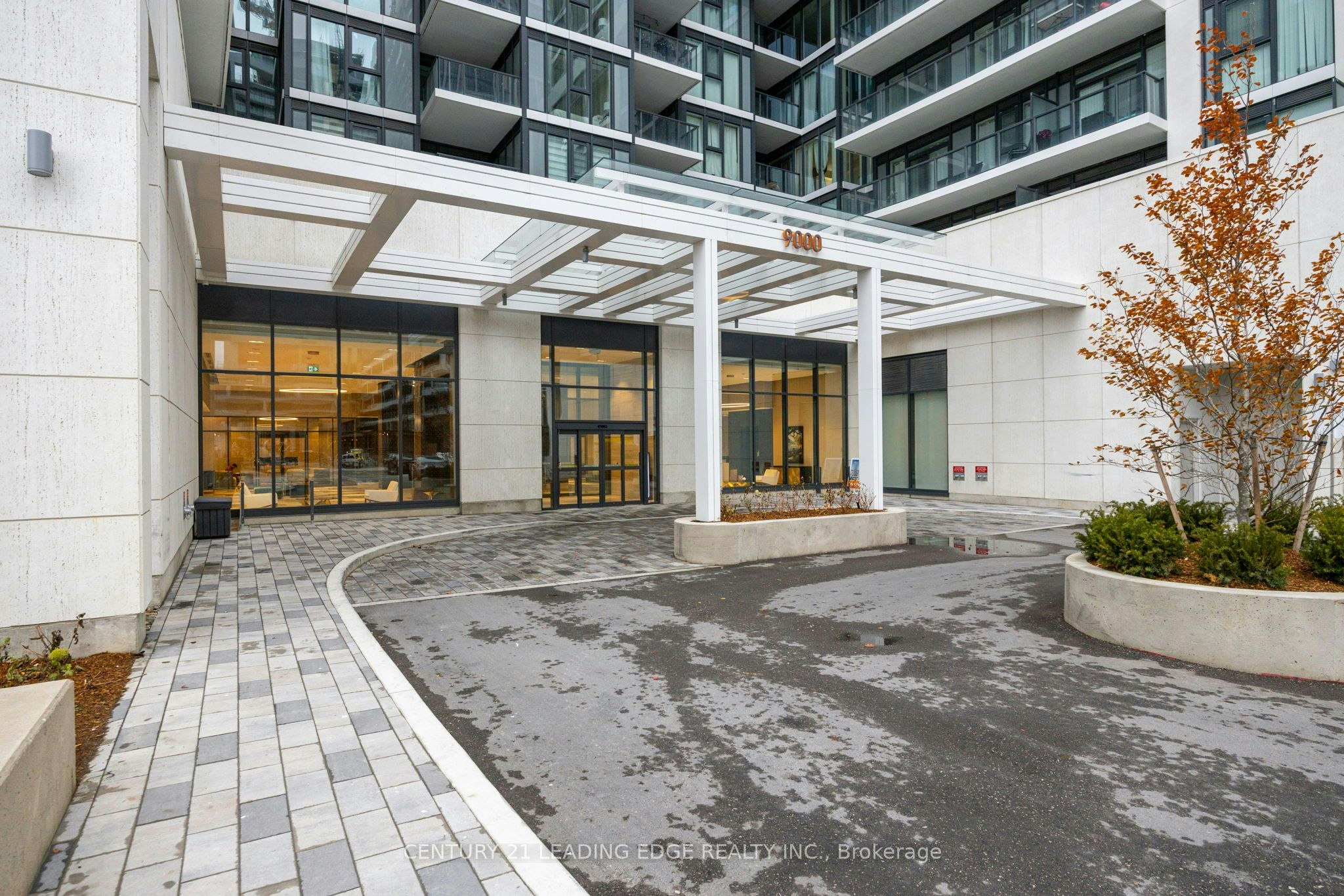 1521-9000 Jane Street, Vaughan, ON, L4K 0M6 - 31