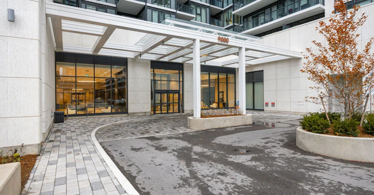 1521-9000 Jane Street, Vaughan, ON, L4K 0M6 - 31