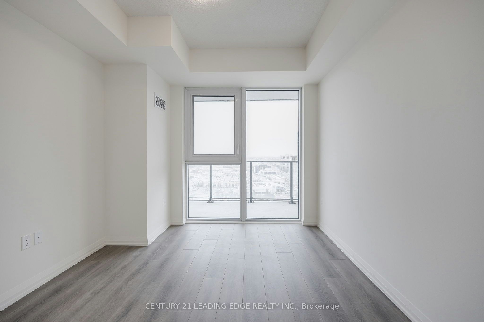 1521-9000 Jane Street, Vaughan, ON, L4K 0M6 - 11