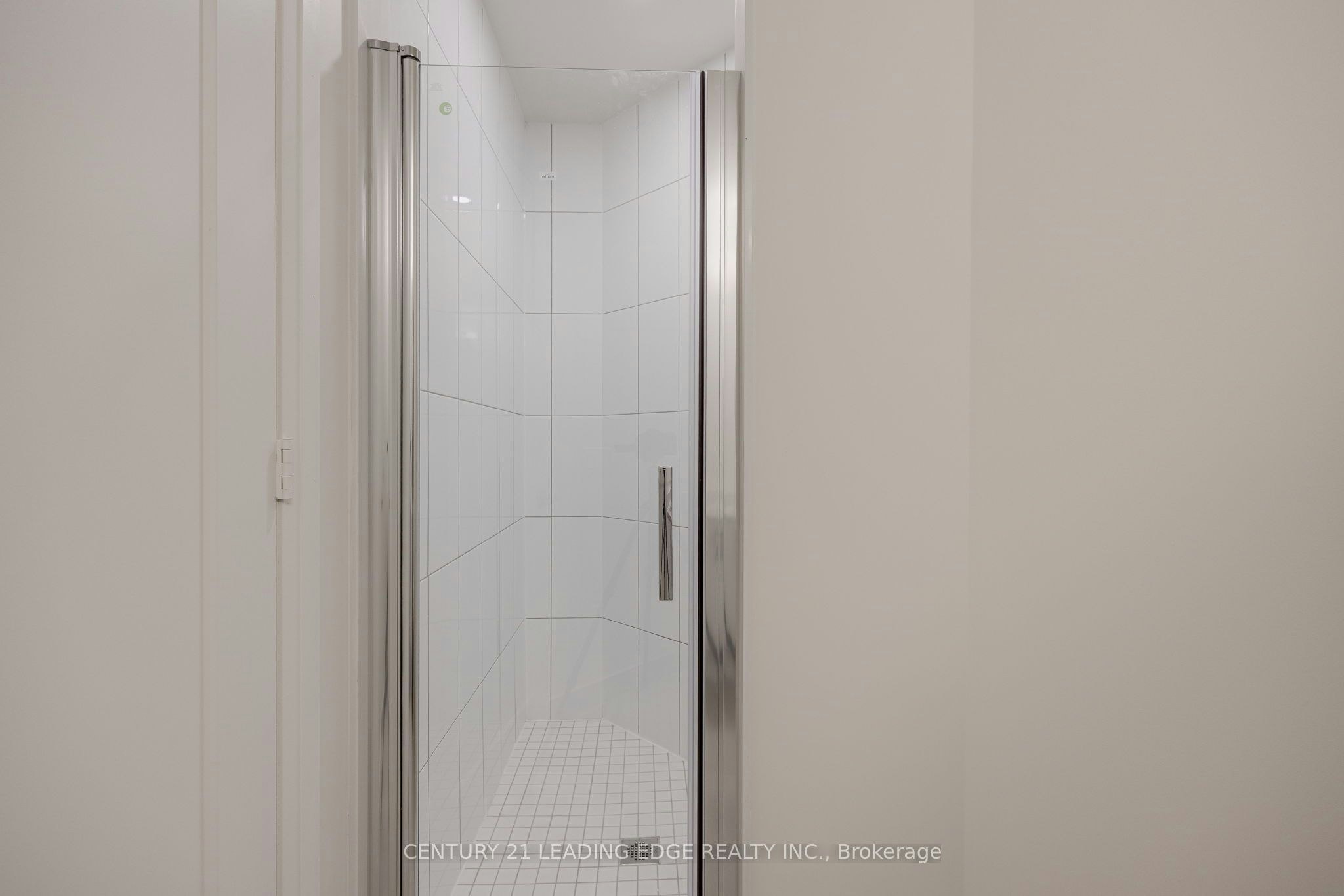 1521-9000 Jane Street, Vaughan, ON, L4K 0M6 - 20