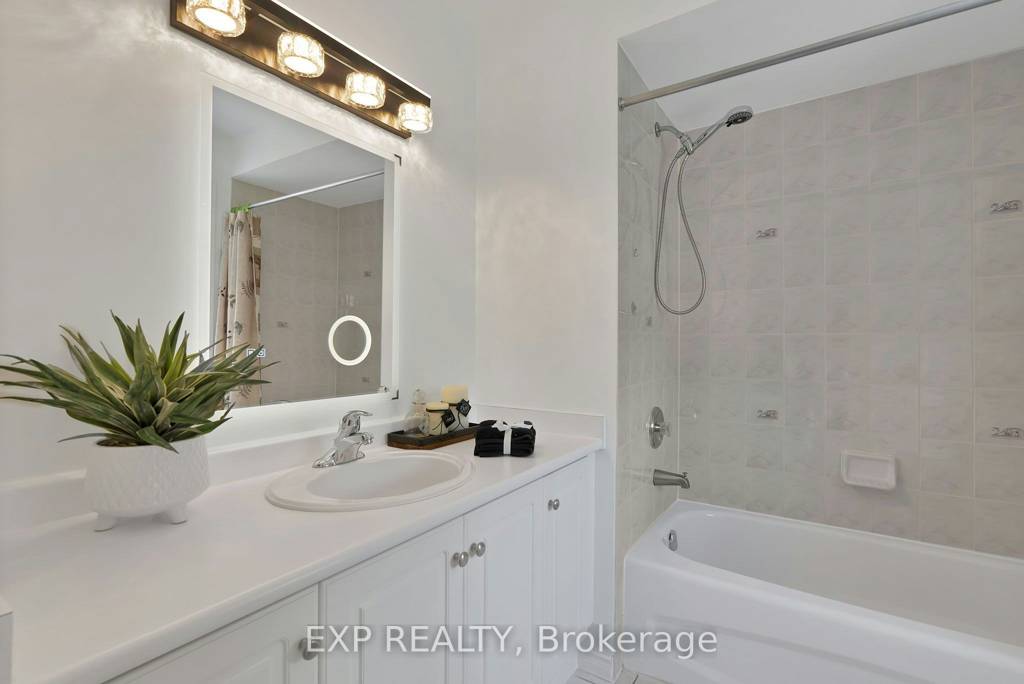 11 Maple Park Way, Markham, ON, L6G 1C5 - 34