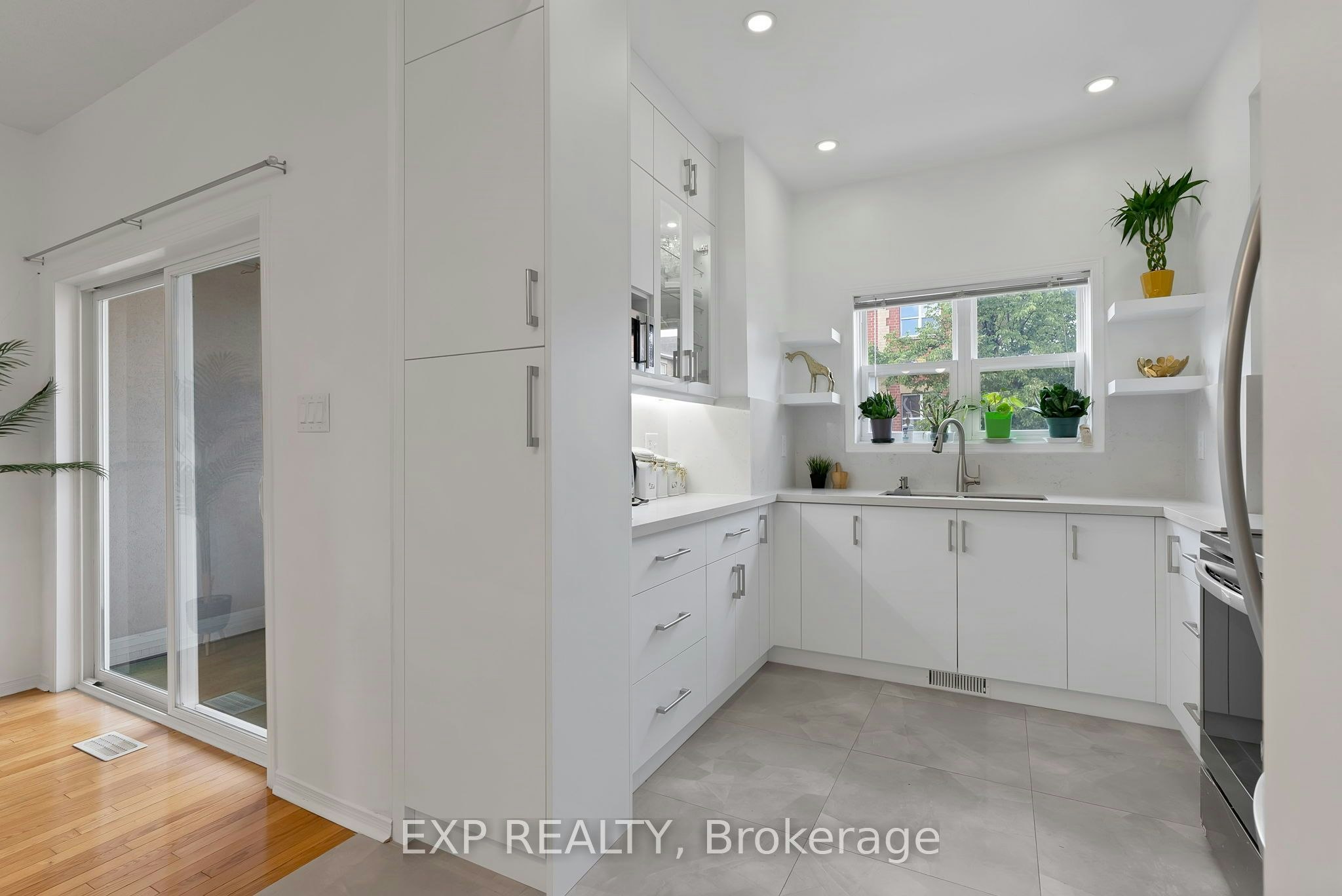 11 Maple Park Way, Markham, ON, L6G 1C5 - 4