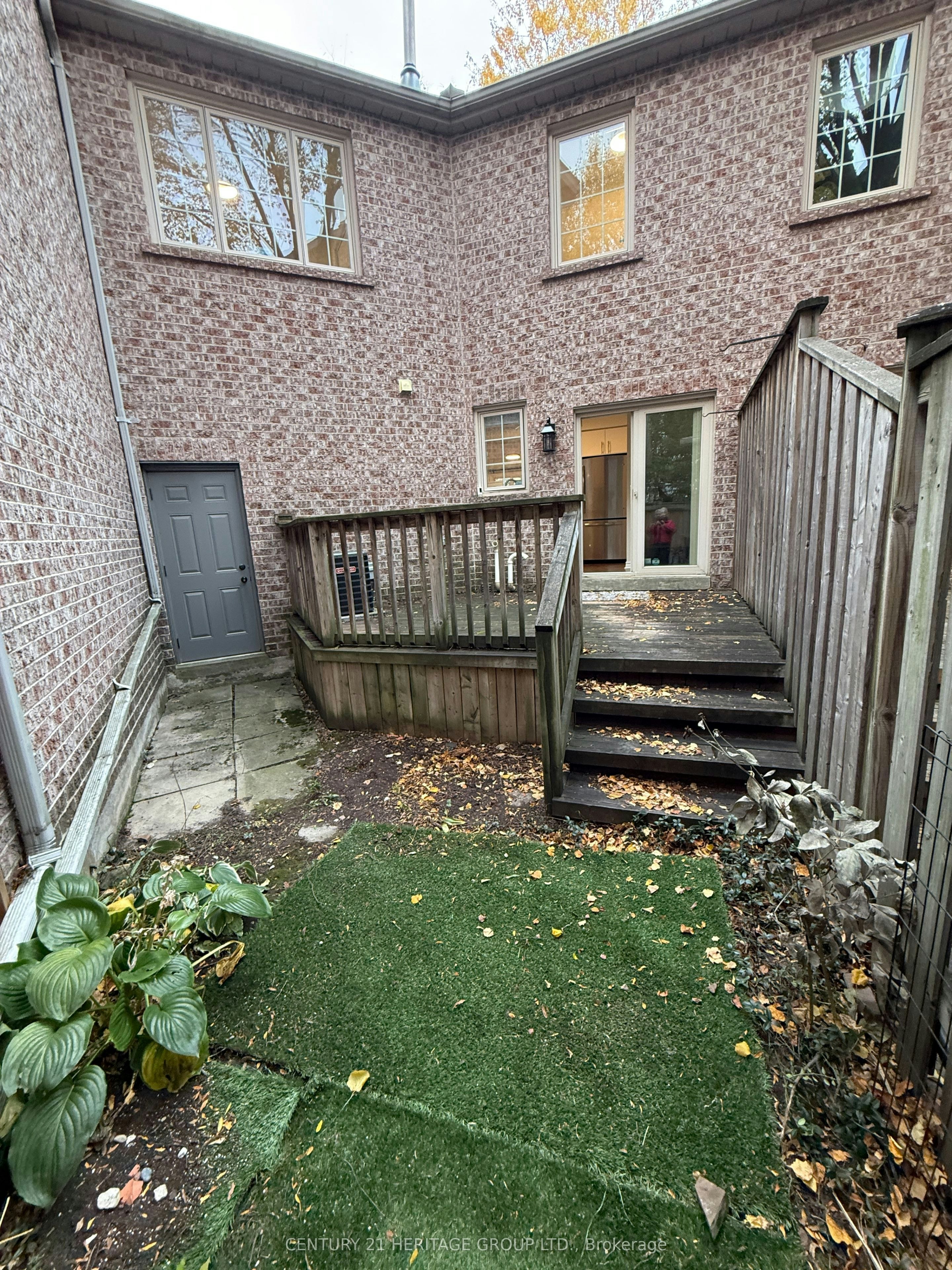5-137 Hall Street, Richmond Hill, ON, L4C 4N9 - 24