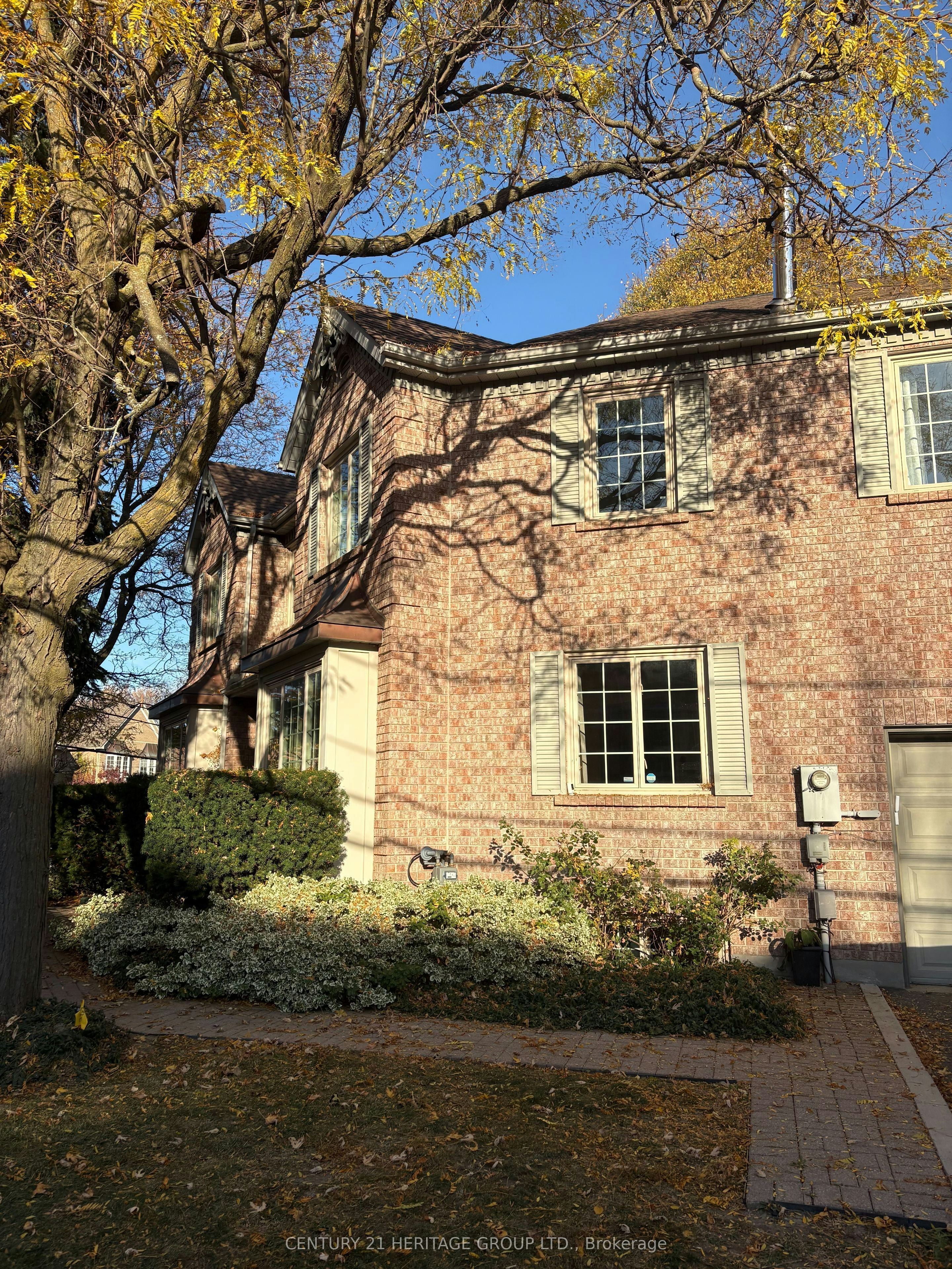 5-137 Hall Street, Richmond Hill, ON, L4C 4N9 - 6