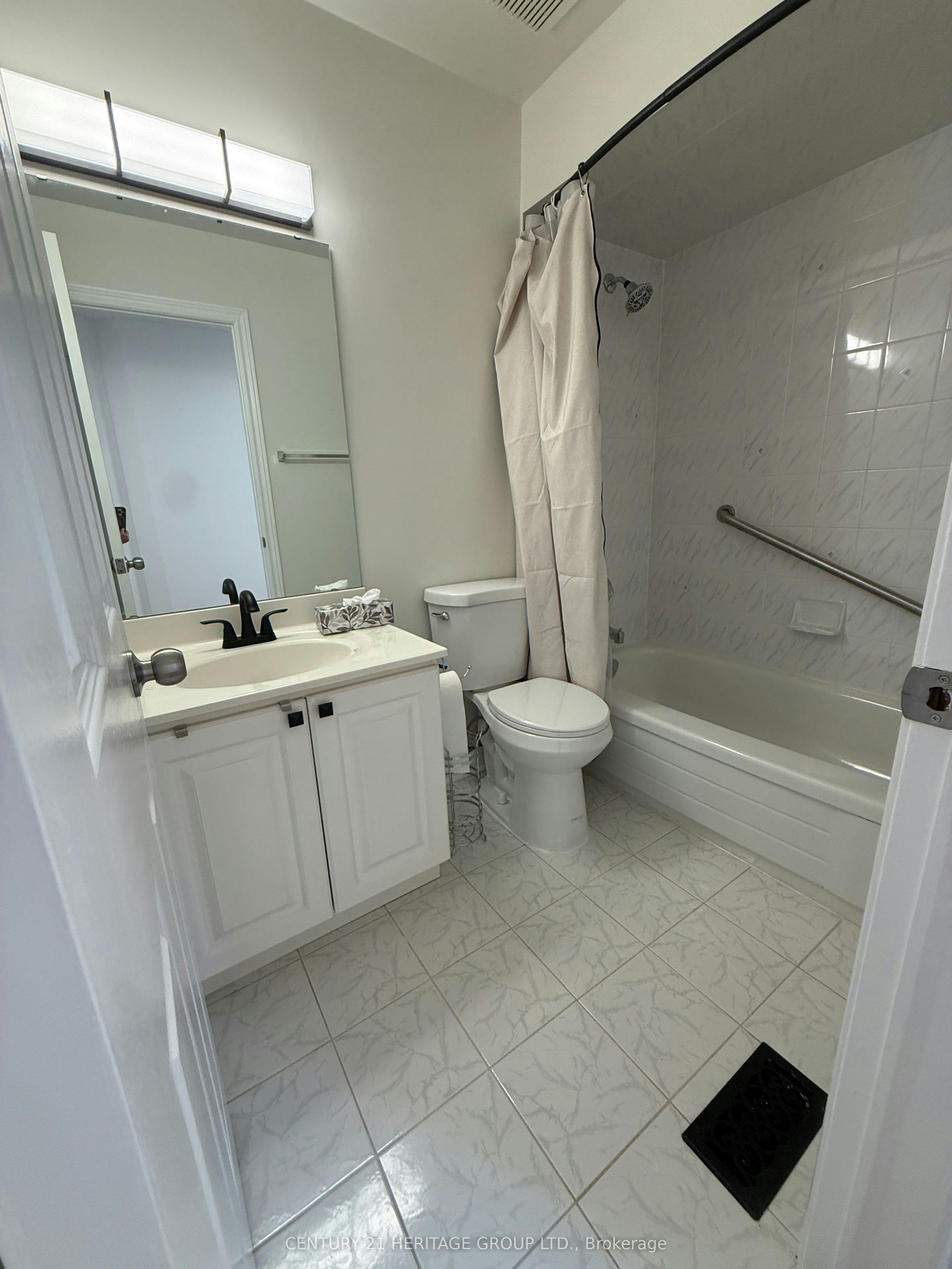 5-137 Hall Street, Richmond Hill, ON, L4C 4N9 - 13