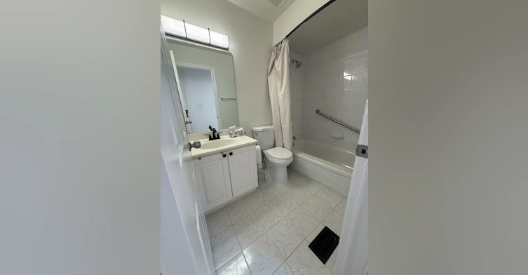 5-137 Hall Street, Richmond Hill, ON, L4C 4N9 - 13