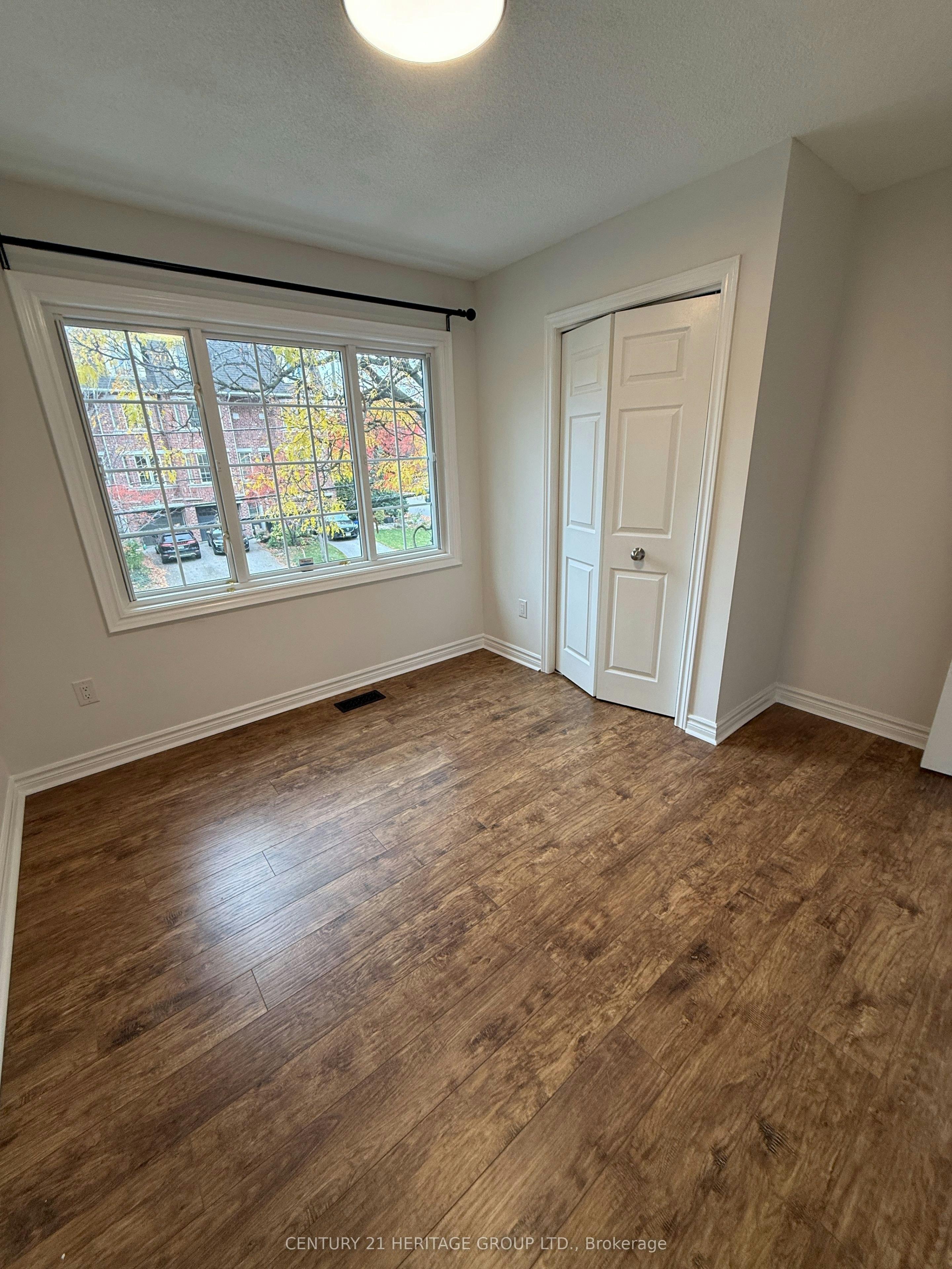 5-137 Hall Street, Richmond Hill, ON, L4C 4N9 - 11
