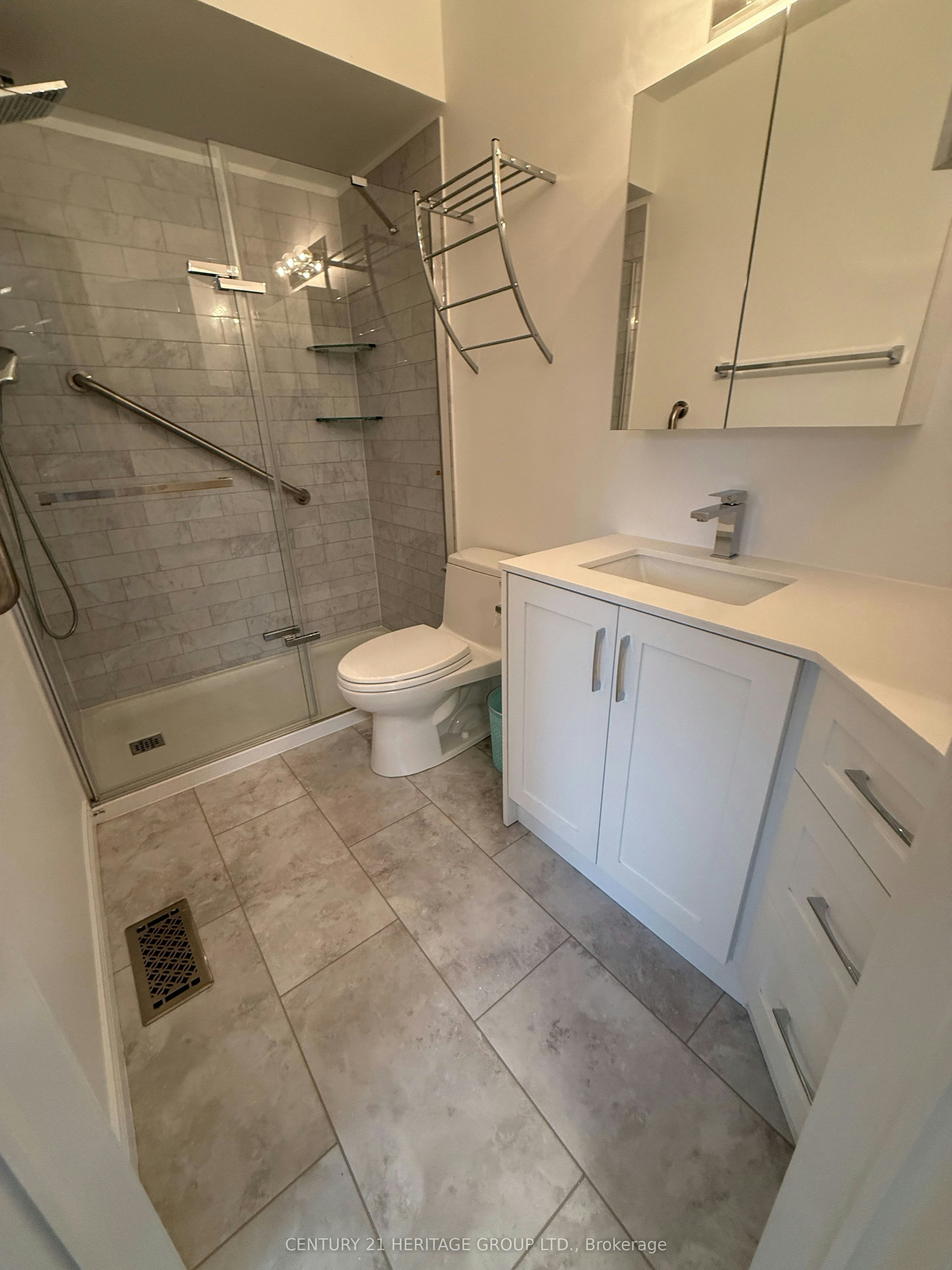 5-137 Hall Street, Richmond Hill, ON, L4C 4N9 - 9