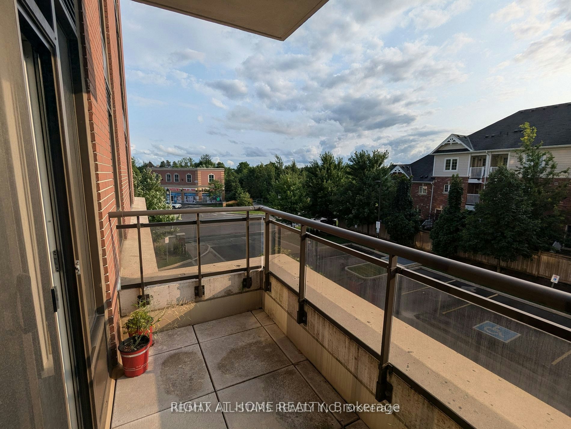 208-9500 Markham Road, Markham, ON, L6E 0N6 - 10