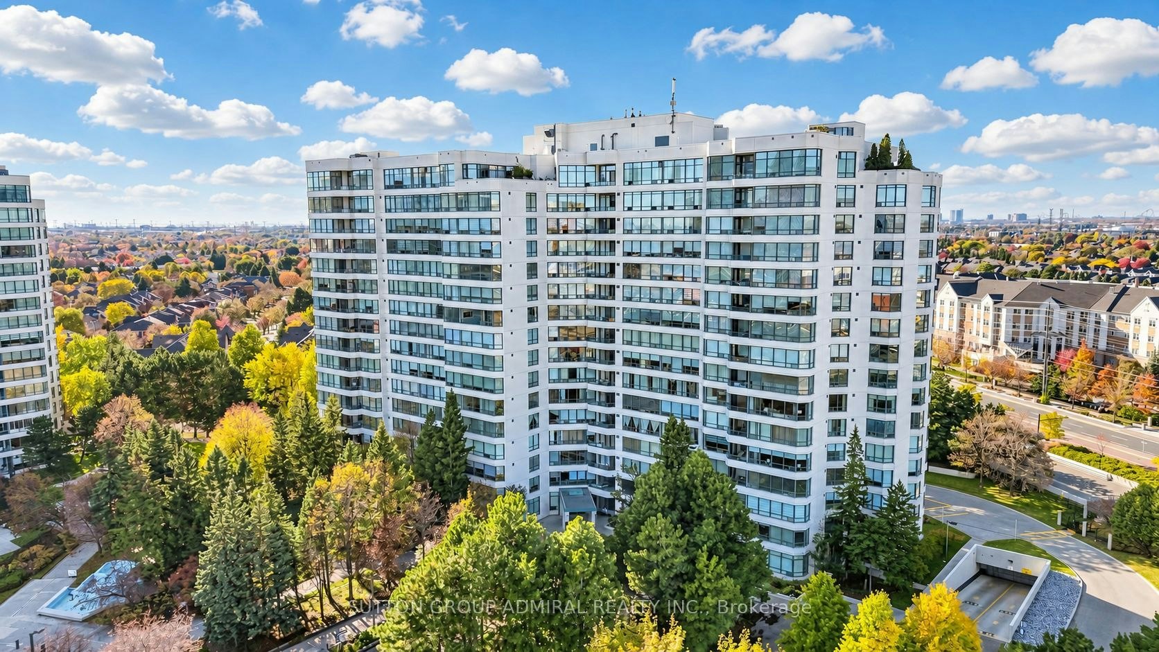 1001-120 Promenade Circle, Vaughan, ON, L4J 7W9