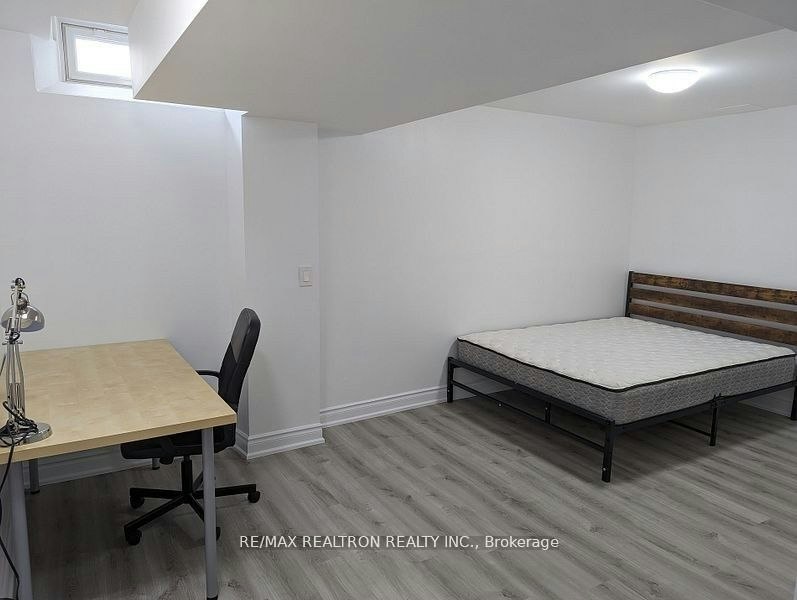 Lower-8 Queen Isabella Crescent, Vaughan, ON, L6A 3J7 - 9