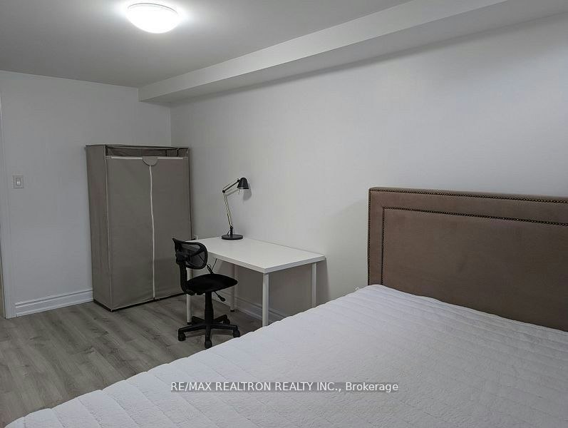 Lower-8 Queen Isabella Crescent, Vaughan, ON, L6A 3J7 - 11