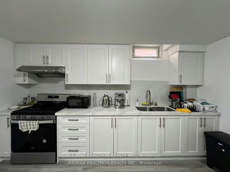 Lower-8 Queen Isabella Crescent, Vaughan, ON, L6A 3J7 - 4