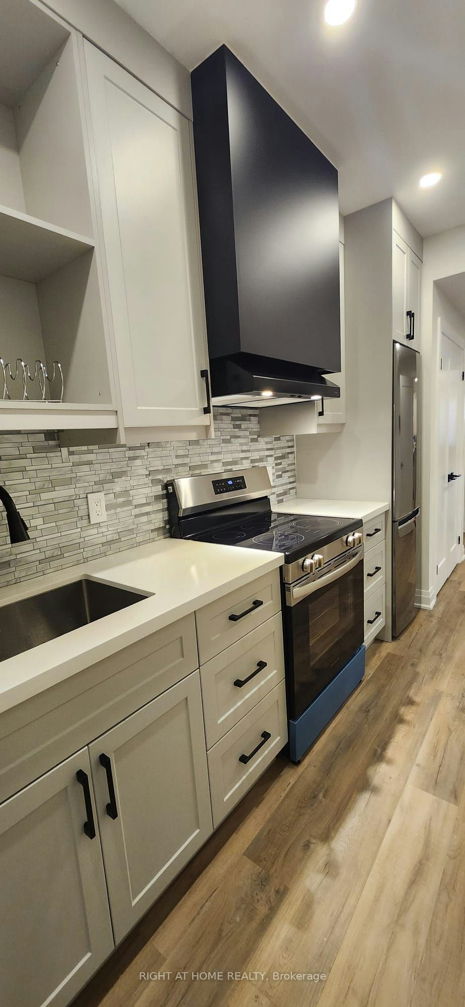 (Basement)-61 Isaiah Drive W, Vaughan, ON, L4H 0T4 - 4