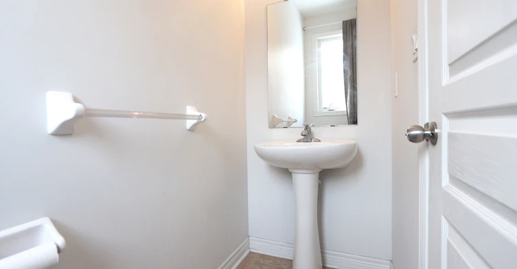 2nd Master Bedroom-41 Pulpwood Crescent, Richmond Hill, ON, L4E 0V1 - 9