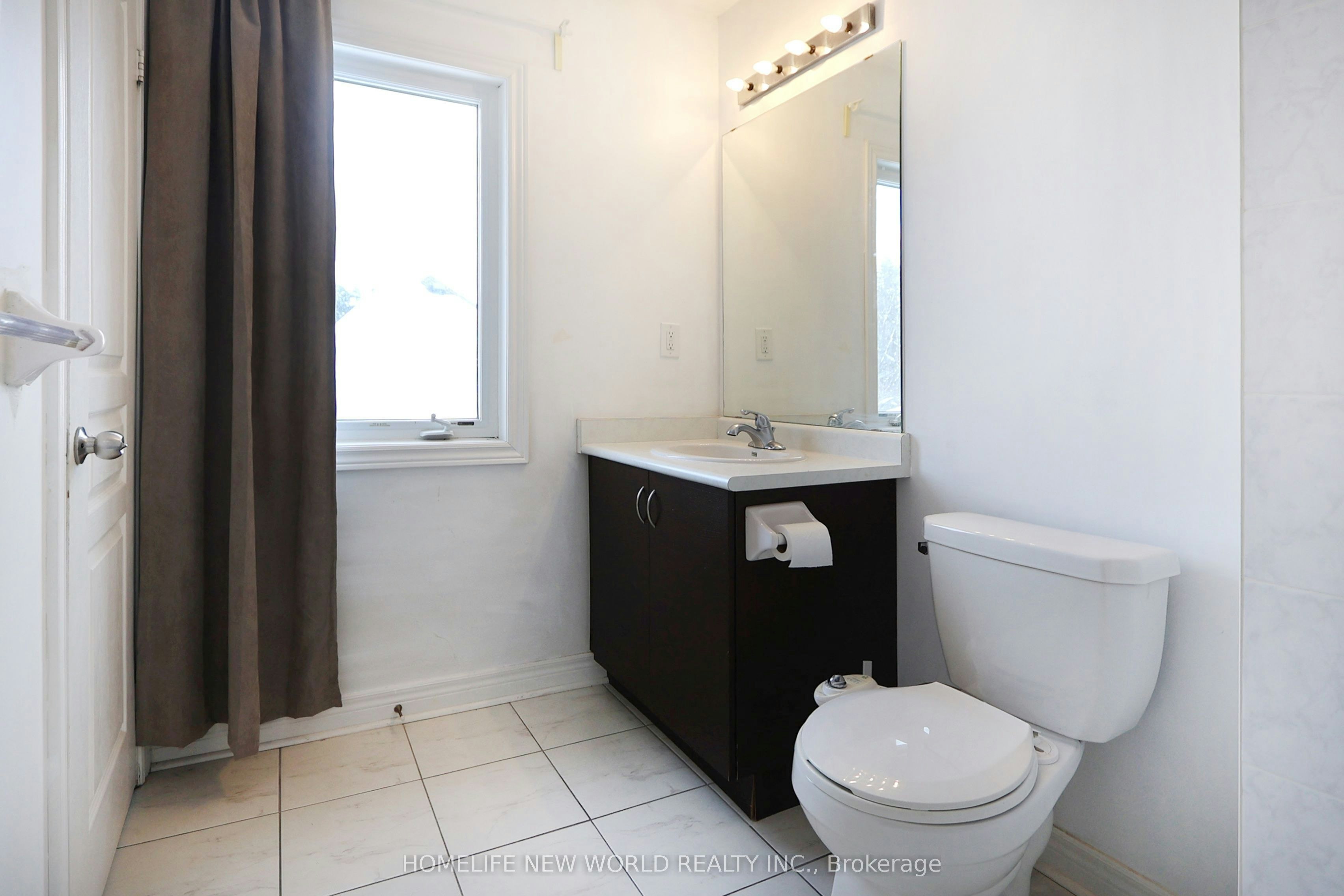 2nd Master Bedroom-41 Pulpwood Crescent, Richmond Hill, ON, L4E 0V1 - 4