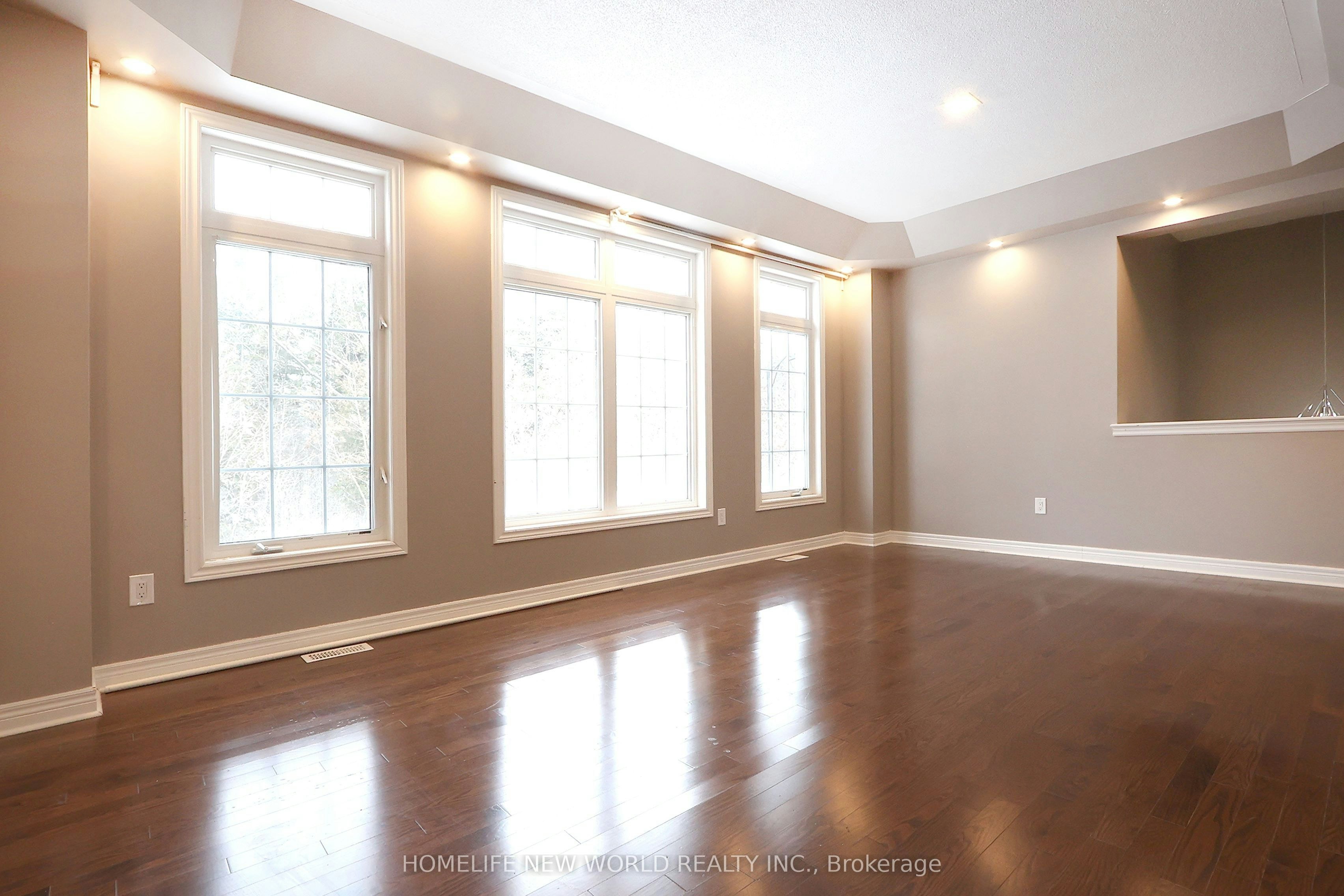 2nd Master Bedroom-41 Pulpwood Crescent, Richmond Hill, ON, L4E 0V1 - 13