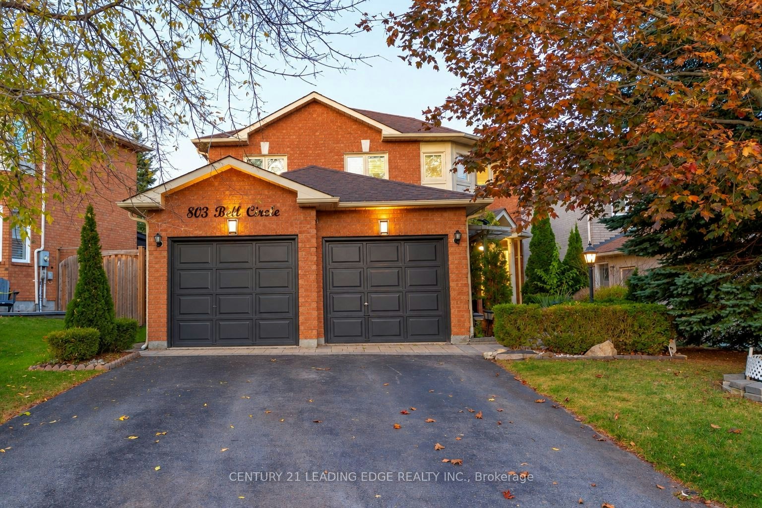 803 Best Circle, Newmarket, ON, L3X 2H6