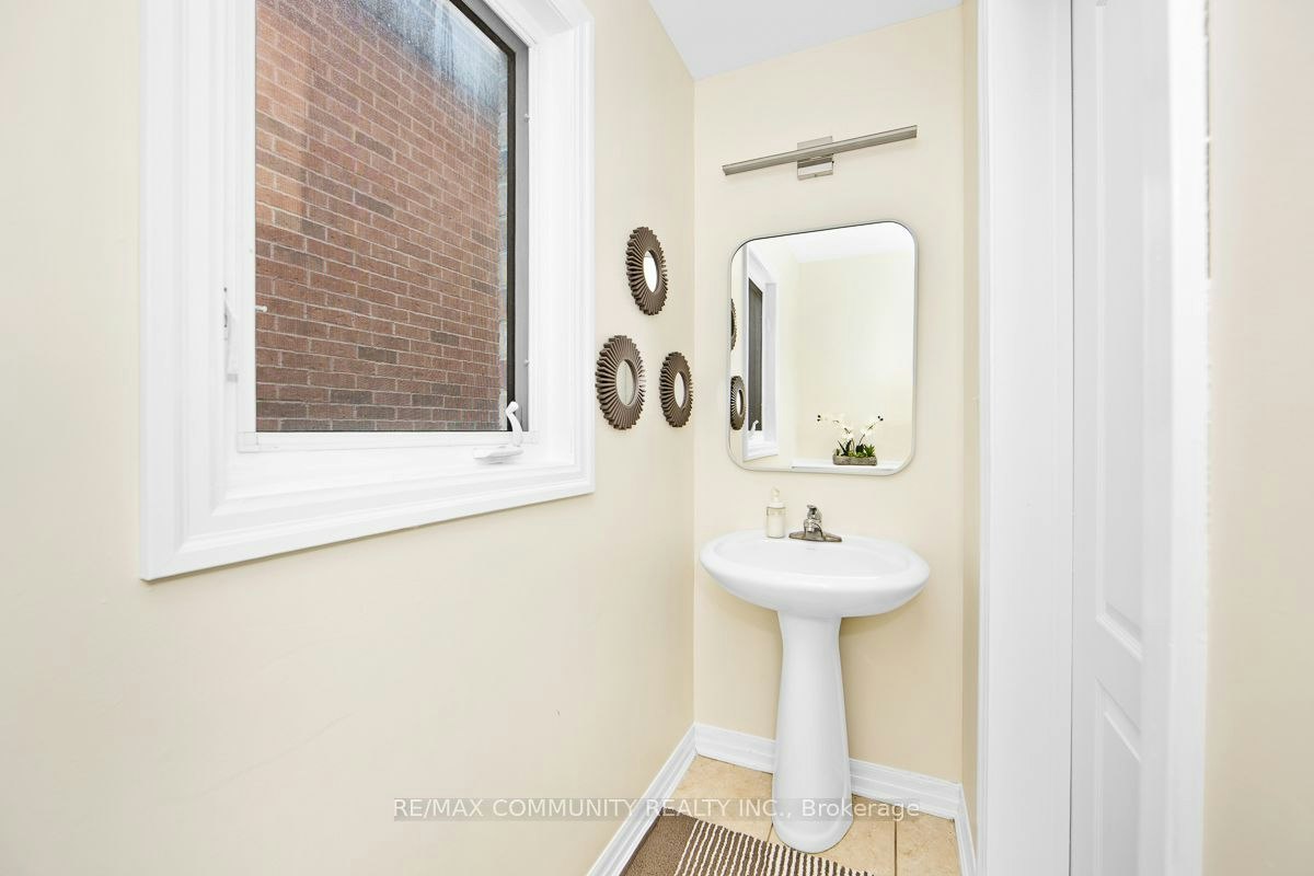Main-58 Clamerten Road, Whitchurch-Stouffville, ON, L4A 0E8 - 15