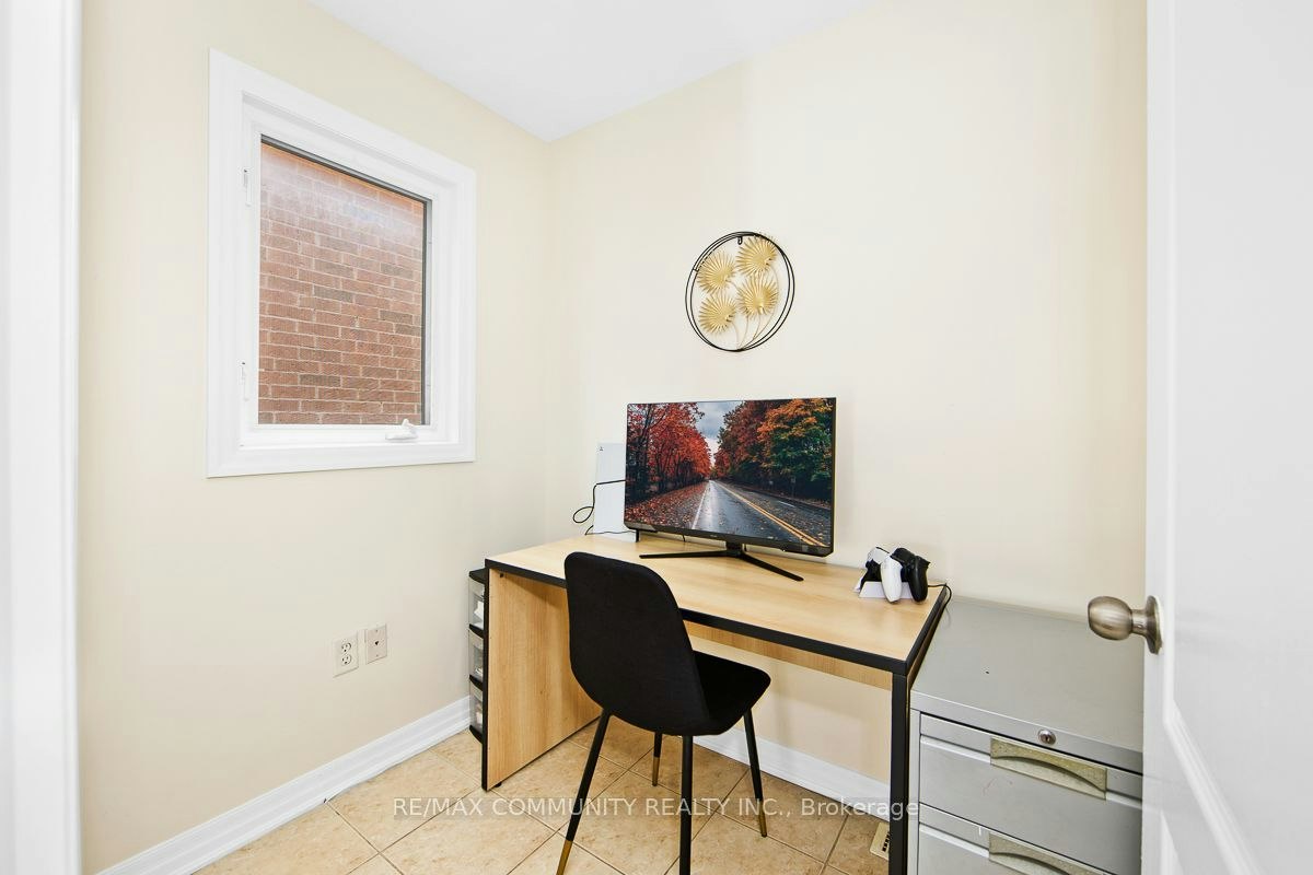 Main-58 Clamerten Road, Whitchurch-Stouffville, ON, L4A 0E8 - 14