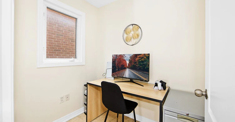 Main-58 Clamerten Road, Whitchurch-Stouffville, ON, L4A 0E8 - 14