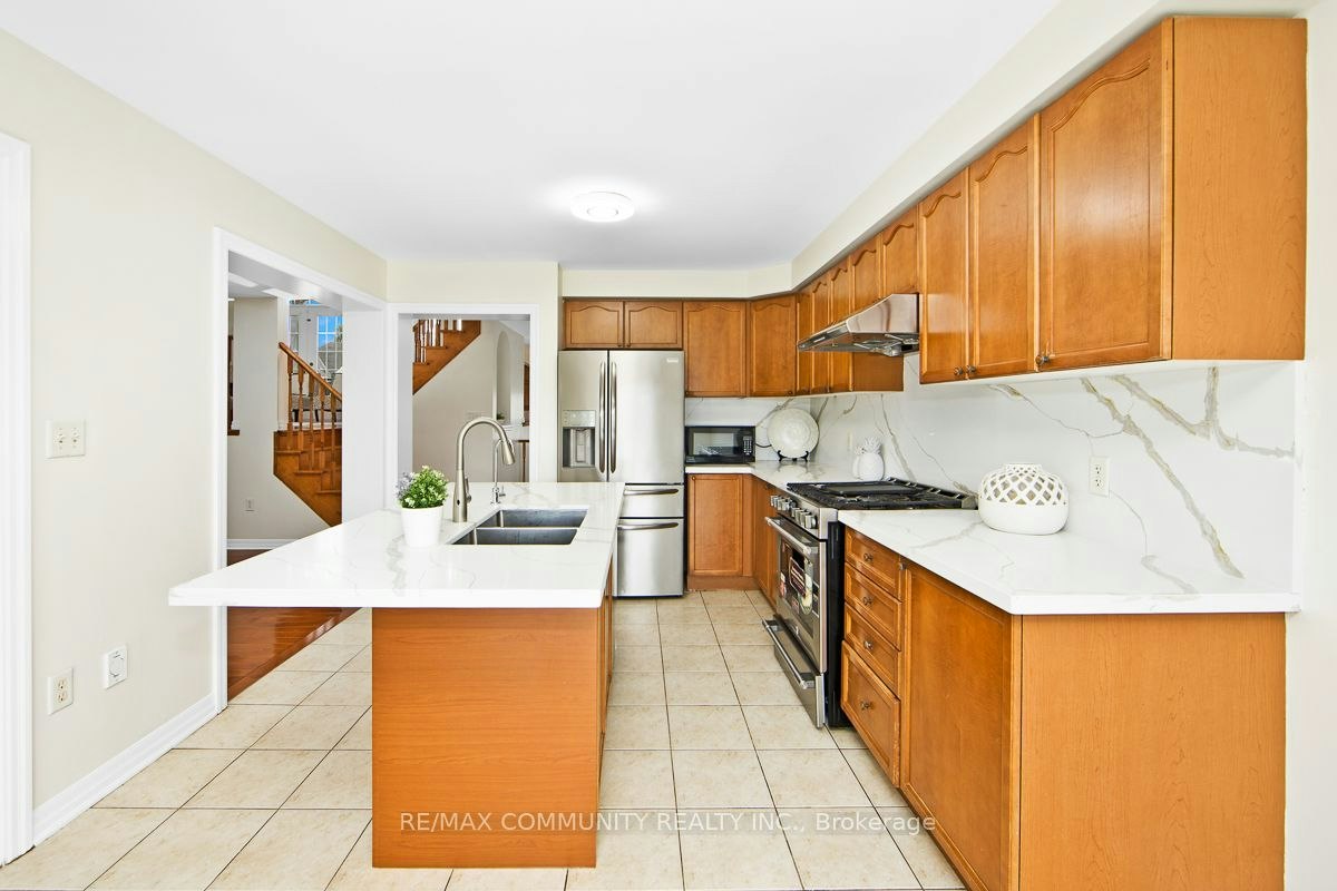 Main-58 Clamerten Road, Whitchurch-Stouffville, ON, L4A 0E8 - 6
