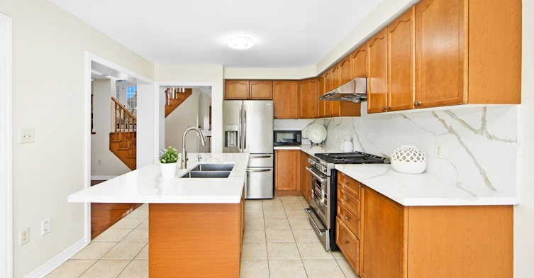 Main-58 Clamerten Road, Whitchurch-Stouffville, ON, L4A 0E8 - 6