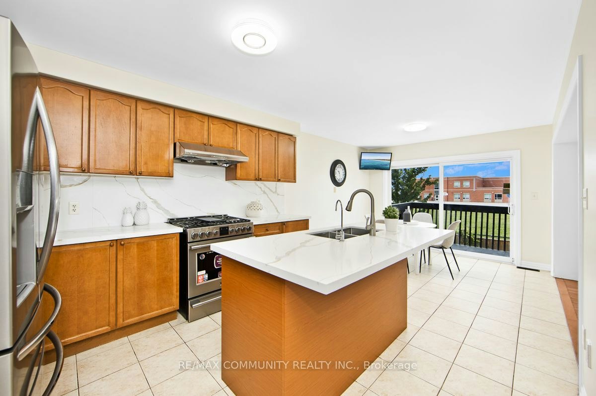 Main-58 Clamerten Road, Whitchurch-Stouffville, ON, L4A 0E8 - 5