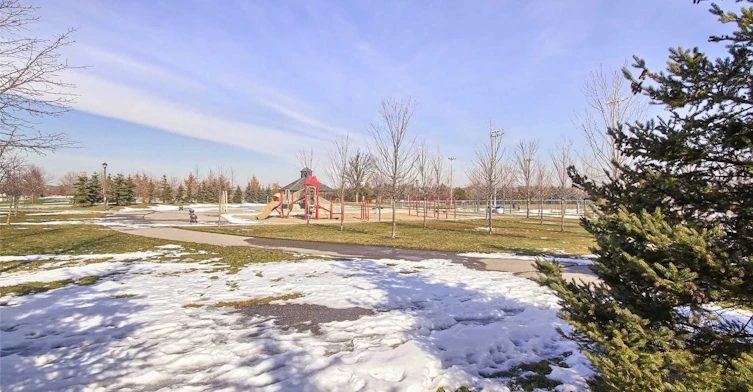 125 Holst Avenue, Markham, ON, L6C 0R6 - 39