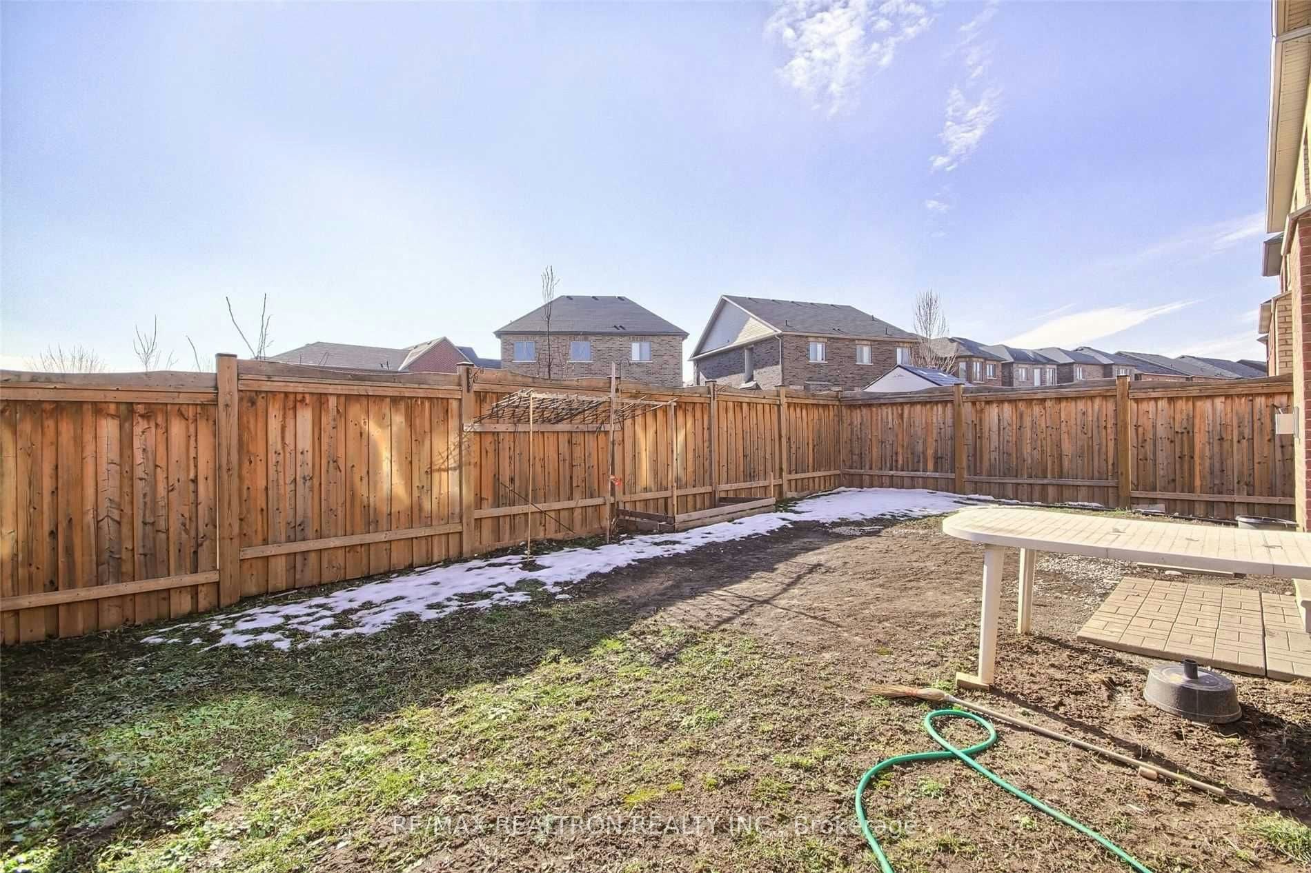 125 Holst Avenue, Markham, ON, L6C 0R6 - 37