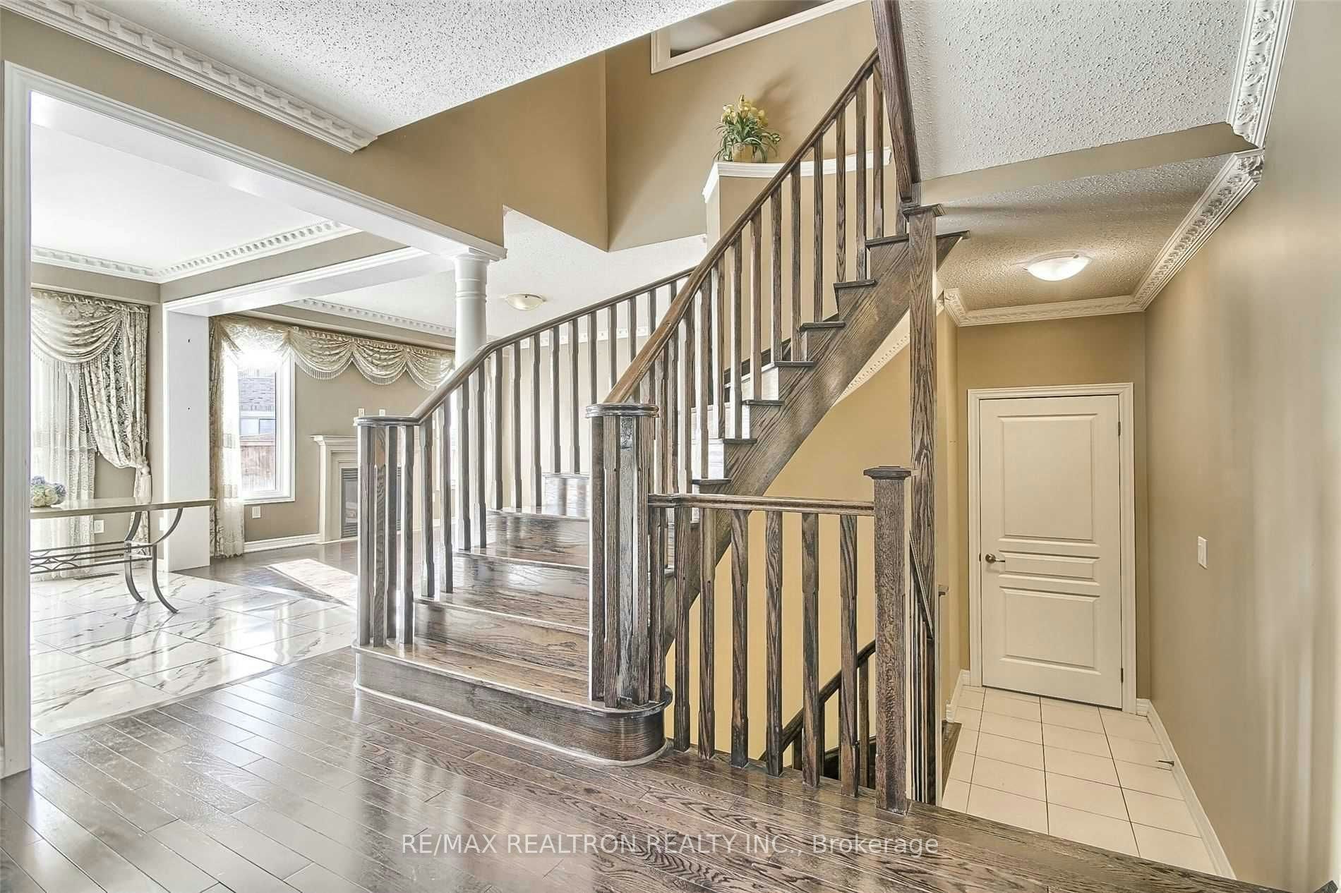 125 Holst Avenue, Markham, ON, L6C 0R6 - 3