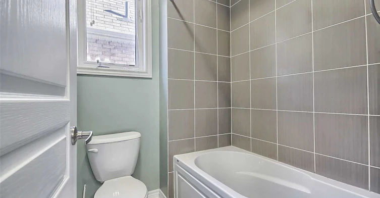 125 Holst Avenue, Markham, ON, L6C 0R6 - 30